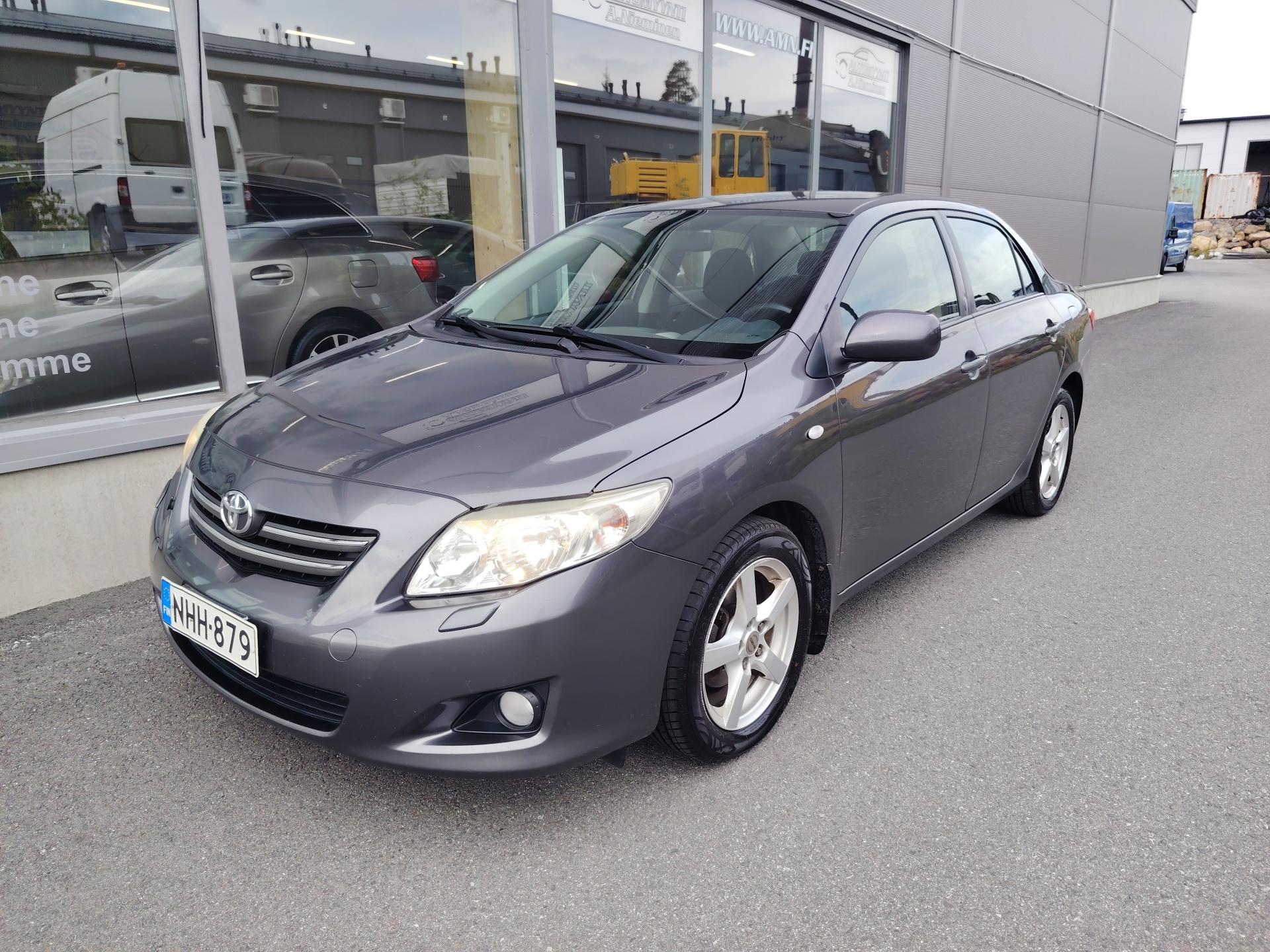 Toyota Corolla 1,6 Dual VVT-i Linea Sol 4ov *HYVIN PIDETTY AUTO*