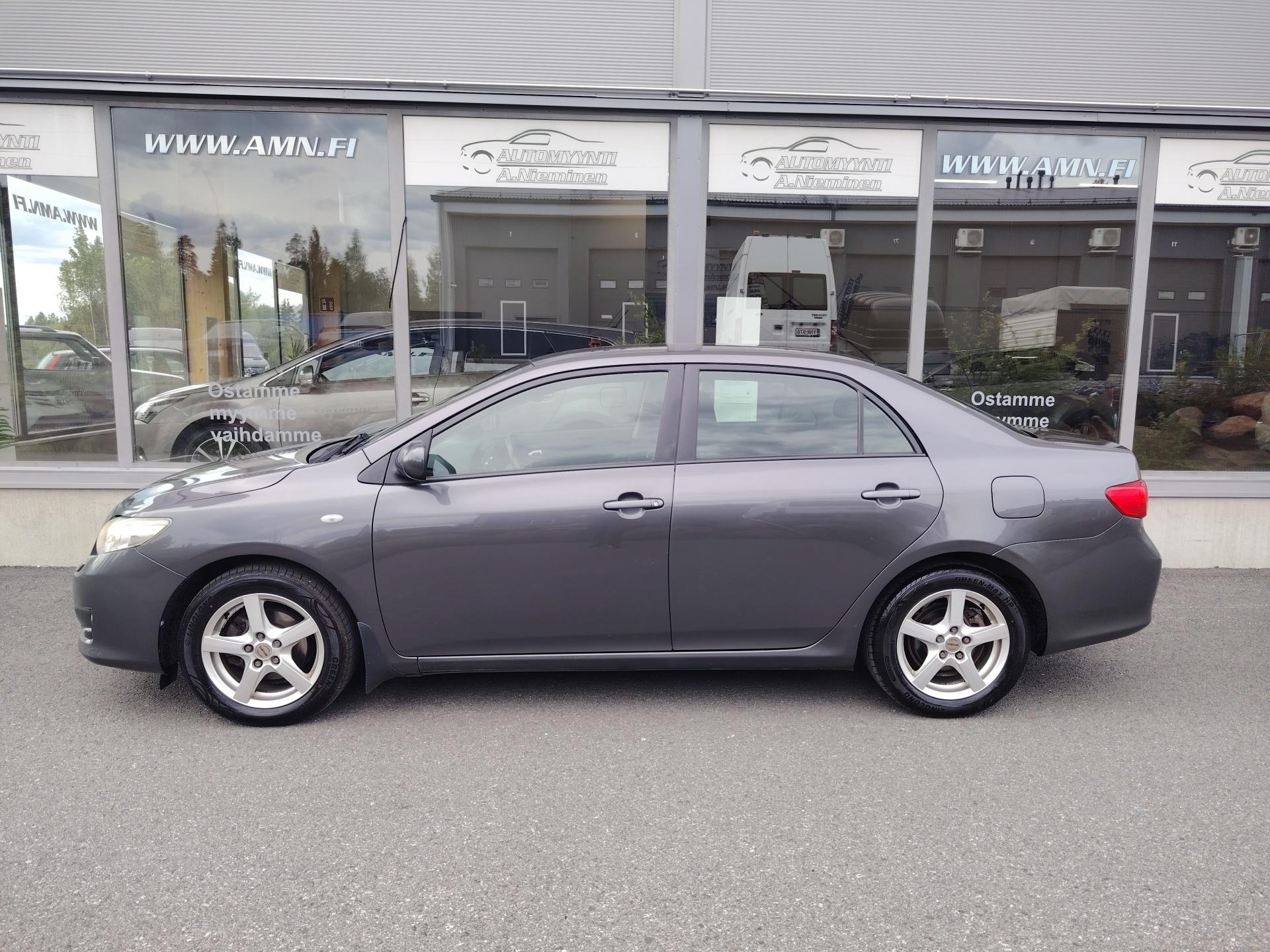 Toyota Corolla 1,6 Dual VVT-i Linea Sol 4ov *HYVIN PIDETTY AUTO*