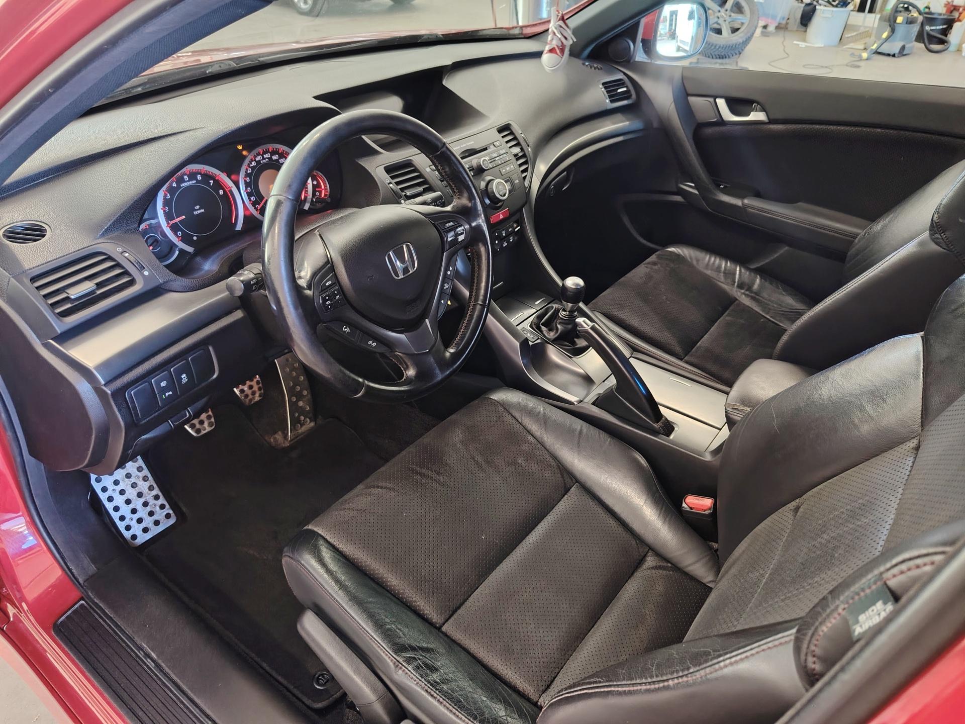 Honda Accord 2,4 Type S 