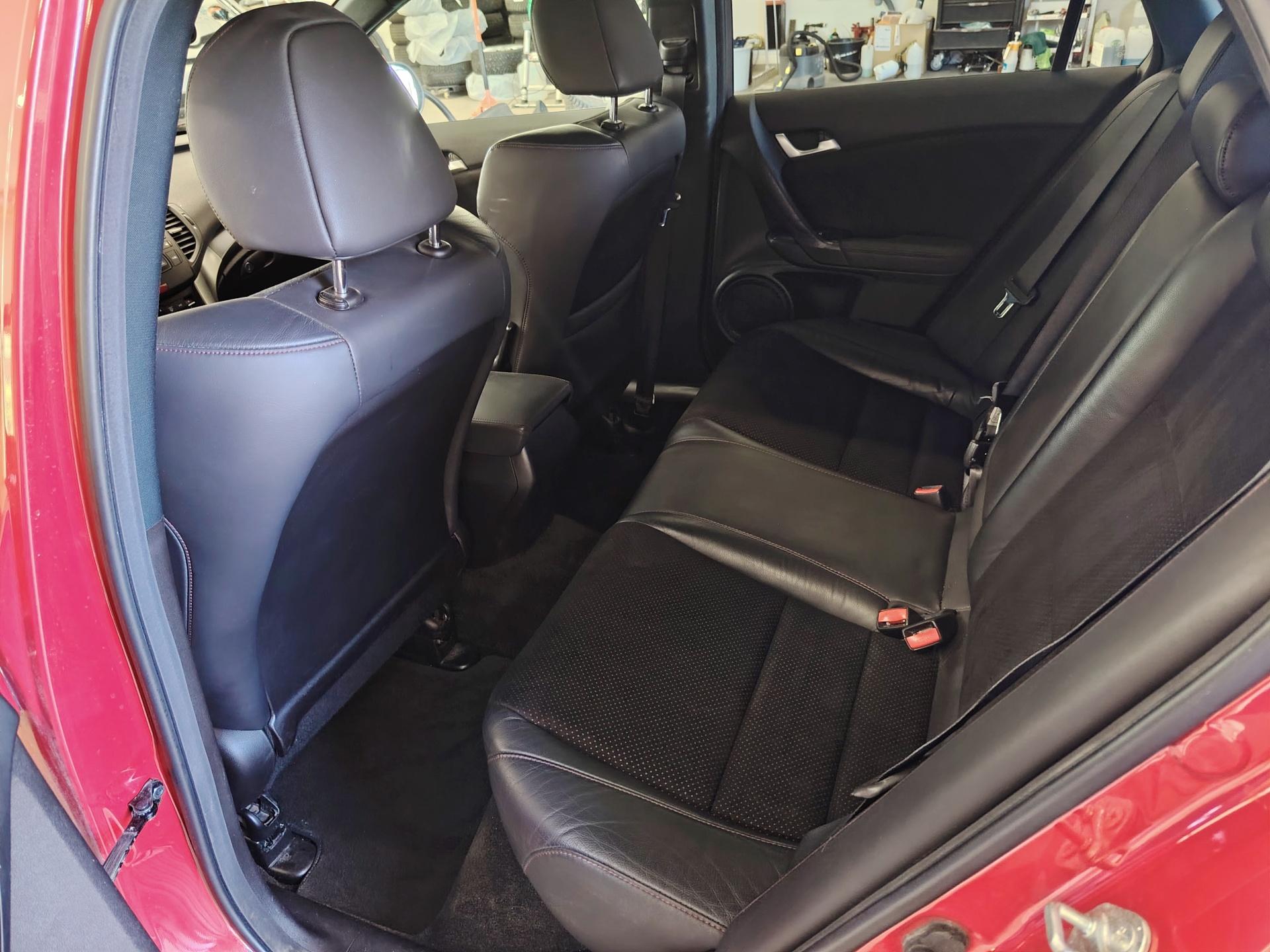 Honda Accord 2,4 Type S 