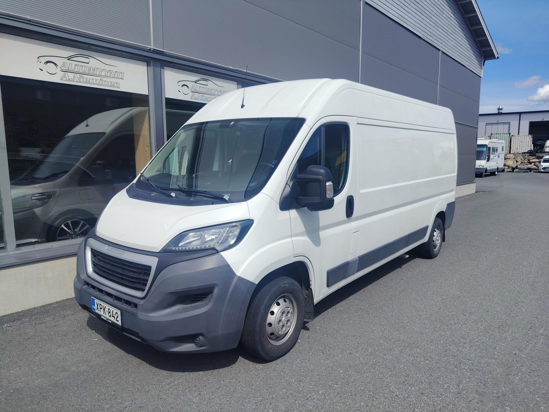 Peugeot Boxer 2,2 HDI 130hv L3H2 